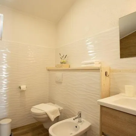 Buggi, 4* Sumartin